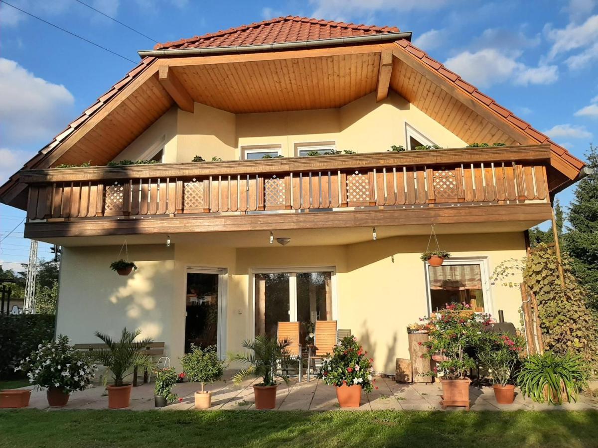 Fewo Hohen Neuendorf Bei Berlin Mit Sauna Und Fuss-Spa Exteriör bild